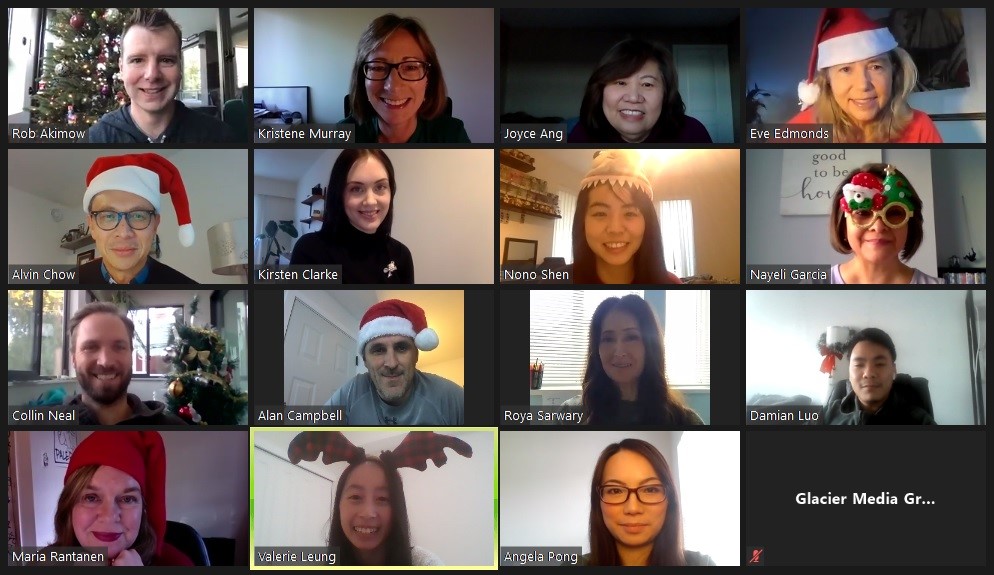 Optima's staff celebrating Christmas on zoom